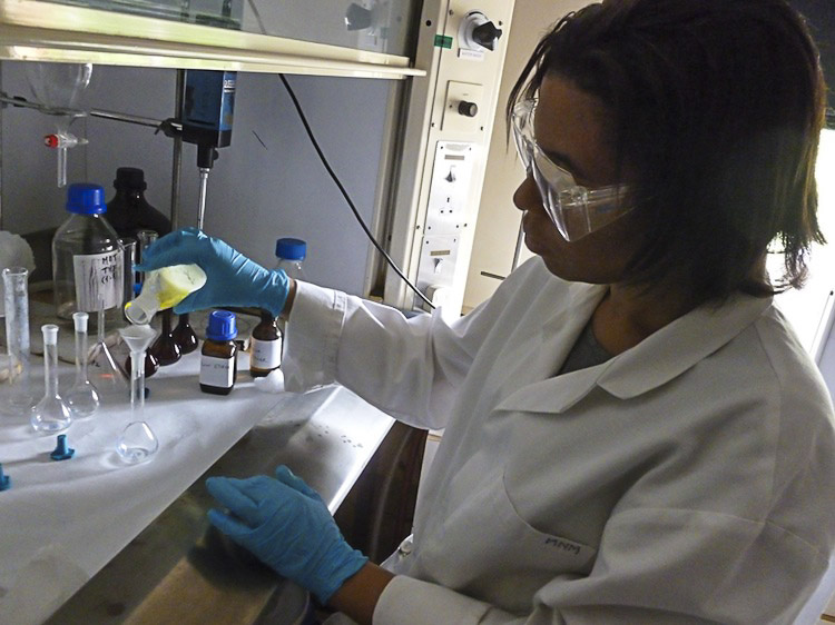 Irene doing carotenoid extraction in the NRI laboratory