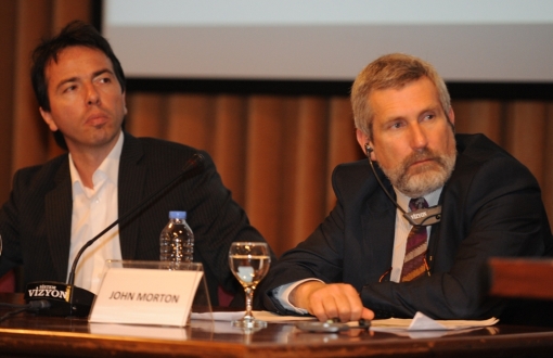 John Morton (right) and Barış Karapınar of Boğaziçi University at national launch event of the IPCC report V2 in Turkey