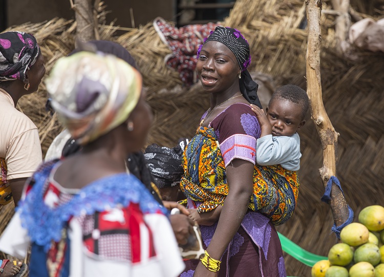 Somousso market2 750