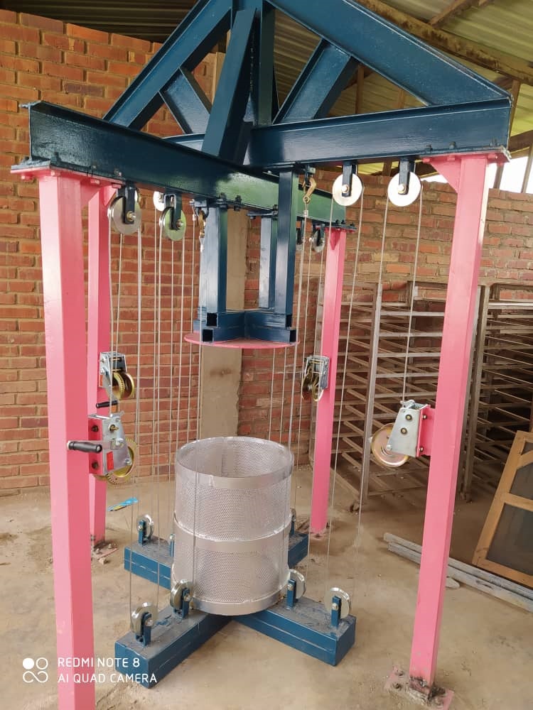 AR cassava press 750