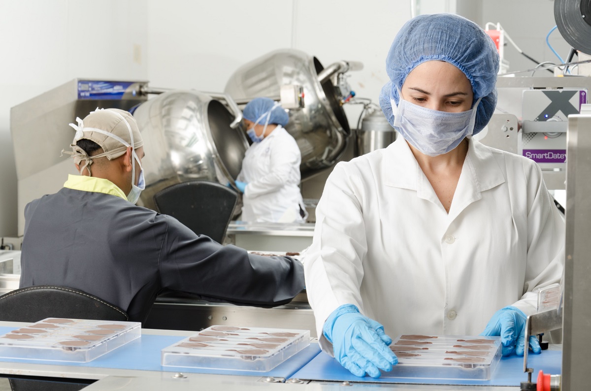 Food factory Photo Walter Otto Unsplash 1200