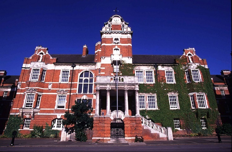 pembroke building 750