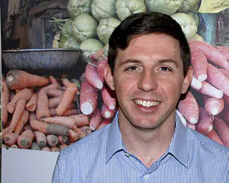 Dr Daniel P Bray