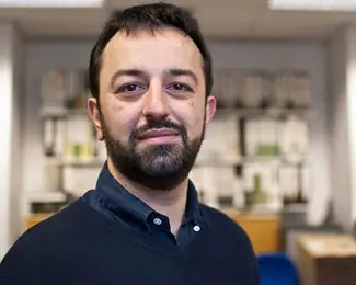 Dr Diego Naziri