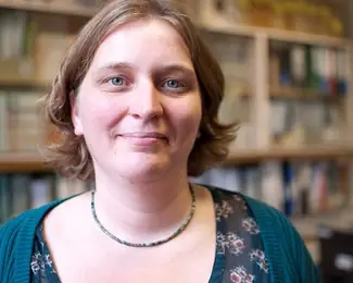 Dr Helena Posthumus