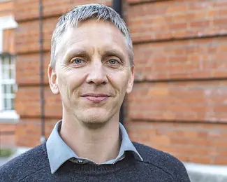 Professor Jonne Rodenburg