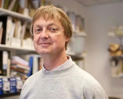 Professor Keith I Tomlins